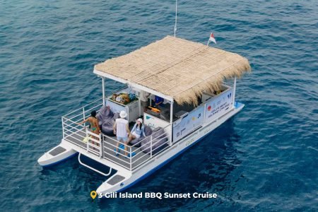 3 Gili Island BBQ Sunset Cruise